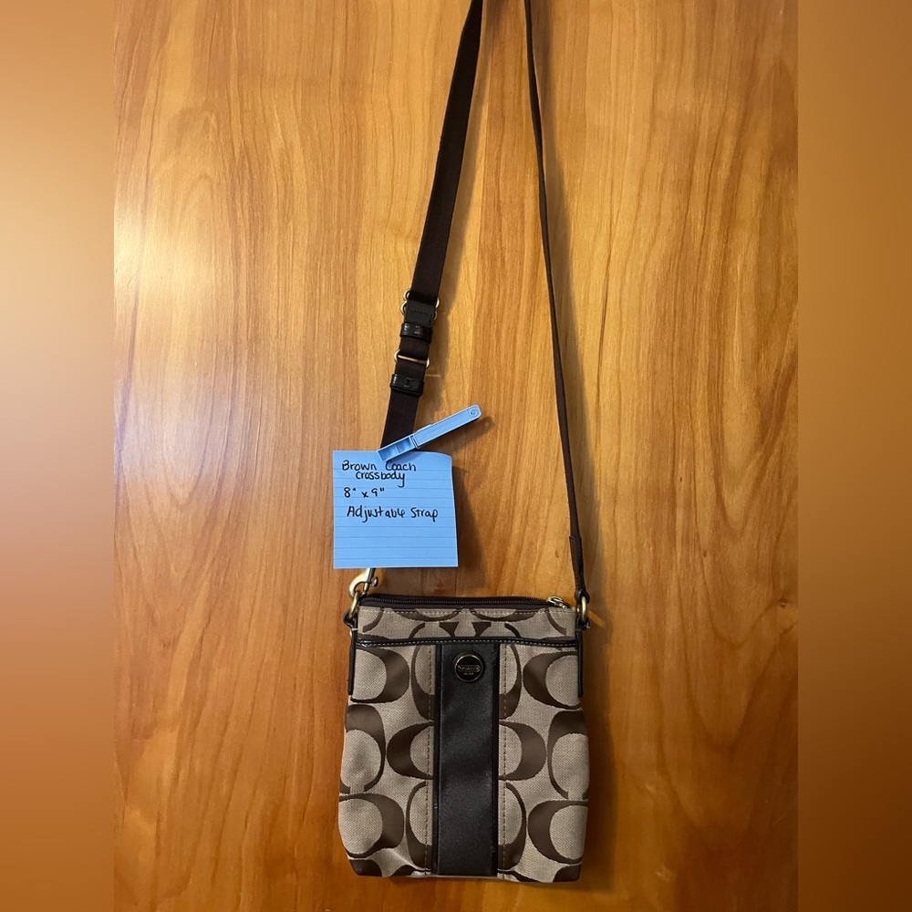 Brown coach crossbody, good used condition, smoke free home